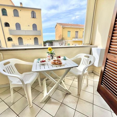 Mono Rosina, Aria Condizionata E Balcone A Soli 50 Metri Dal Mare! By Alfareal 卡斯蒂里昂纳·德拉佩 外观 照片